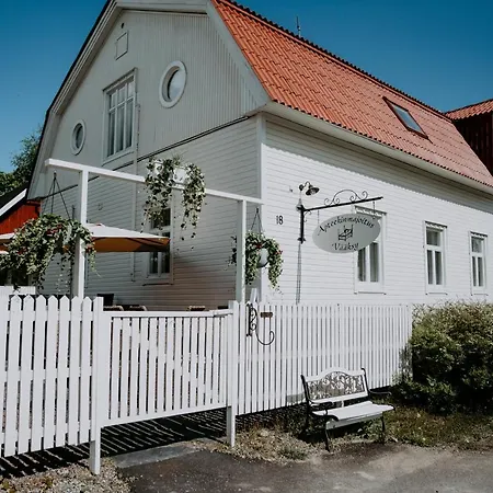 Szálloda Vaeaeksyn Apteekinmajoitus Vääksy